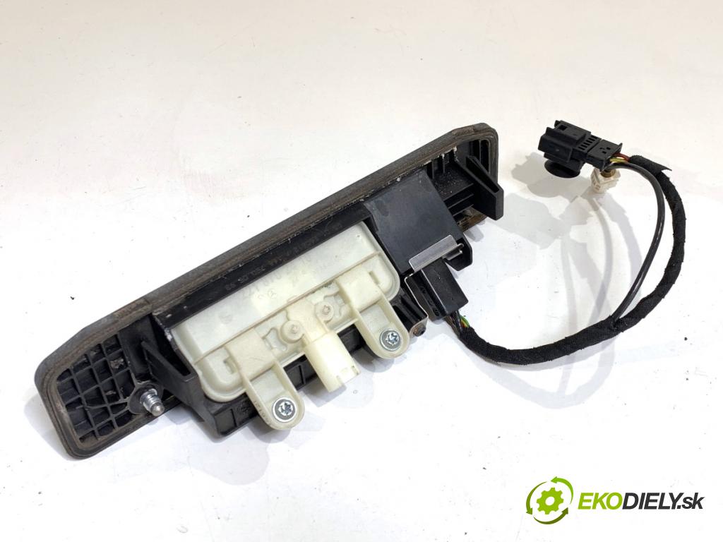 MERCEDES-BENZ KLASA GL SUV 2012 190 kW GL 350 CDI / BlueTec 4-matic (166.823, 166.824) 2987 Kľučka dverí zad A1667500593