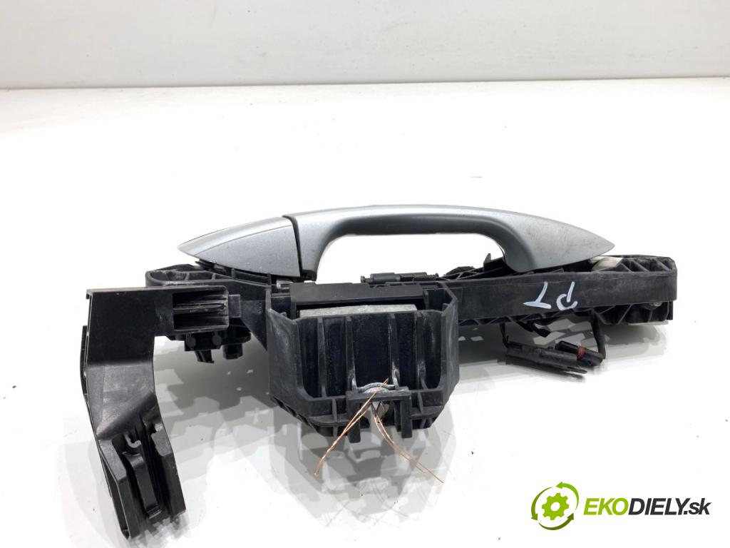 MERCEDES-BENZ KLASA GL SUV 2012 190 kW GL 350 CDI / BlueTec 4-matic (166.823, 166.824) 2987 Kľučka vonkajšia pravy zad A2047602434