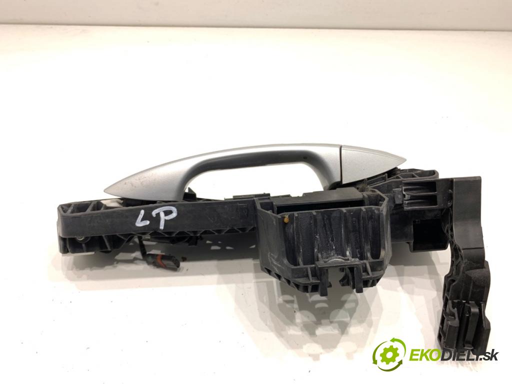 MERCEDES-BENZ KLASA GL SUV 2012 190 kW GL 350 CDI / BlueTec 4-matic (166.823, 166.824) 2987 klika vnejší levý přední část A2047602334