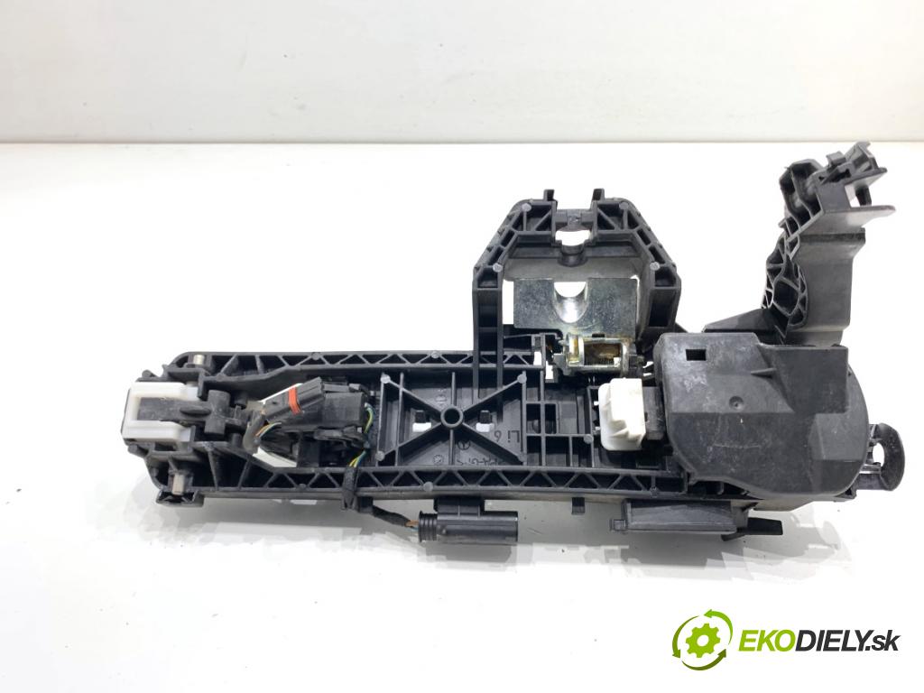 MERCEDES-BENZ KLASA GL SUV 2012 190 kW GL 350 CDI / BlueTec 4-matic (166.823, 166.824) 2987 klika vnejší levý přední část A2047602334