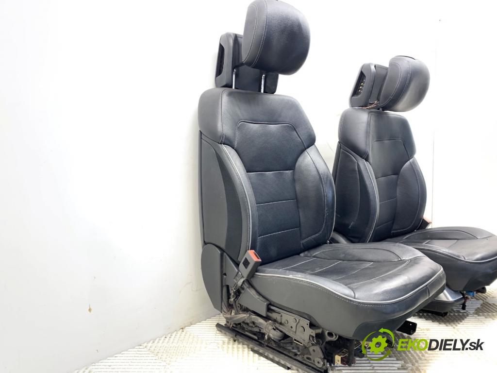 MERCEDES-BENZ KLASA GL SUV 2012 190 kW GL 350 CDI / BlueTec 4-matic (166.823, 166.824) 2987 Sedadlá, sedačky Sedadlo bočné