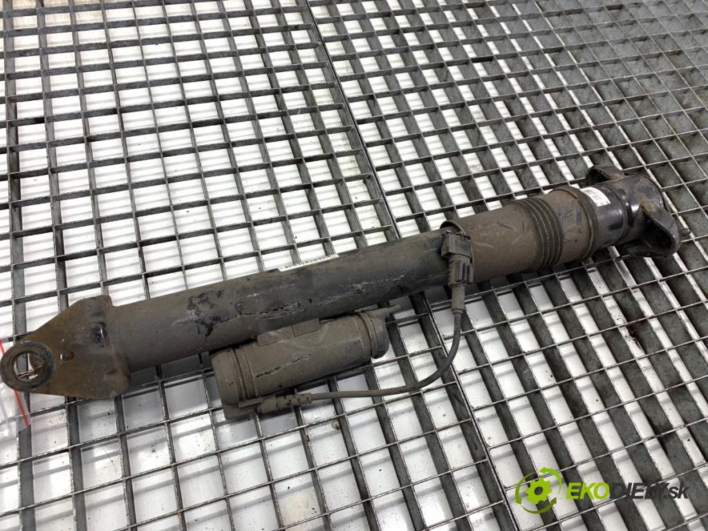 MERCEDES-BENZ KLASA GL SUV 2012 190 kW GL 350 CDI / BlueTec 4-matic (166.823, 166.824) 2987 Tlmič ľavy zad 27-271001