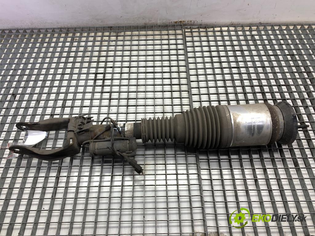 MERCEDES-BENZ KLASA GL SUV 2012 190 kW GL 350 CDI / BlueTec 4-matic (166.823, 166.824) 2987 Tlmič pravy predný AS-3153