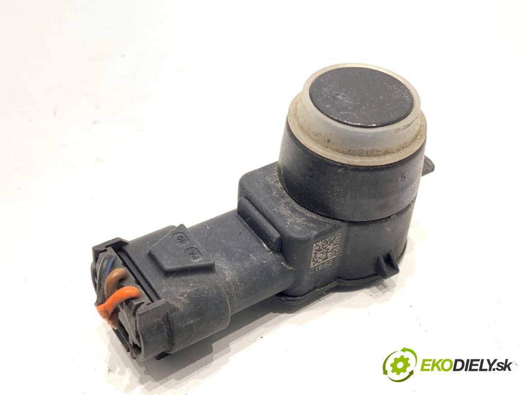 MERCEDES-BENZ KLASA GL SUV 2012 190 kW GL 350 CDI / BlueTec 4-matic (166.823, 166.824) 2987 Snímač PDC A2125420018