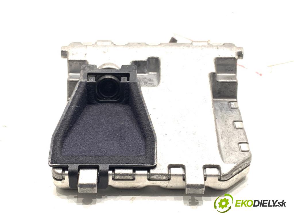 MERCEDES-BENZ KLASA GL SUV 2012 190 kW GL 350 CDI / BlueTec 4-matic (166.823, 166.824) 2987 KAMERA okna PŘEDNÍ A0009050538