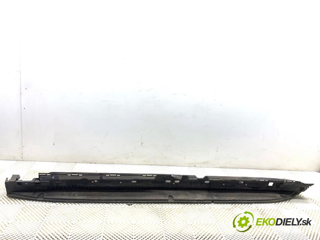 MERCEDES-BENZ KLASA GL SUV 2012 190 kW GL 350 CDI / BlueTec 4-matic (166.823, 166.824) 2987 uchycení úchyt lišty PROGOWEJ levý 