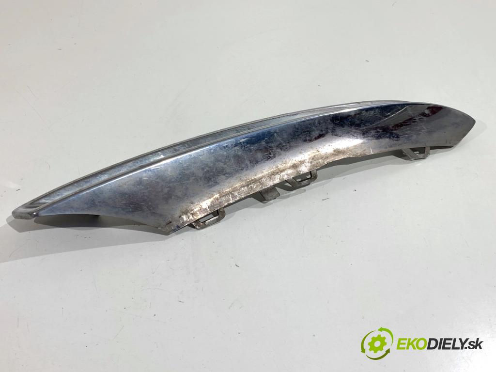 MERCEDES-BENZ KLASA GL SUV 2012 190 kW GL 350 CDI / BlueTec 4-matic (166.823, 166.824) 2987 Lišta Rámček svetla DRL: ľavá strana AMG A1668851774