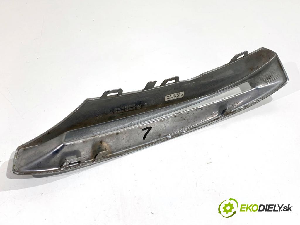 MERCEDES-BENZ KLASA GL SUV 2012 190 kW GL 350 CDI / BlueTec 4-matic (166.823, 166.824) 2987 Lišta Rámček svetla DRL: ľavá strana AMG A1668851774