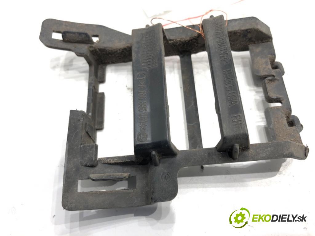 MERCEDES-BENZ KLASA GL SUV 2012 190 kW GL 350 CDI / BlueTec 4-matic (166.823, 166.824) 2987 Uchytenie RADAR: DISTRONIC zad pravy A1668851614