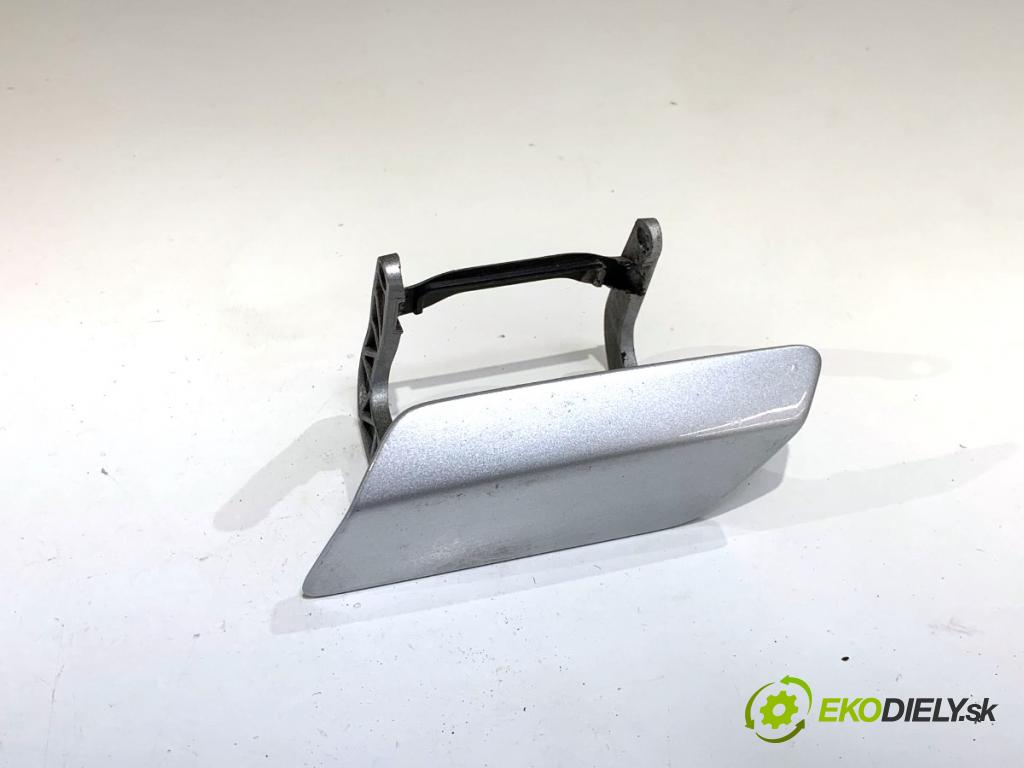 MERCEDES-BENZ KLASA GL SUV 2012 190 kW GL 350 CDI / BlueTec 4-matic (166.823, 166.824) 2987 kryt ostřikovače světla levá strana 