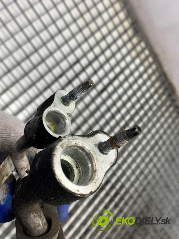 MERCEDES-BENZ KLASA GL SUV 2012 190 kW GL 350 CDI / BlueTec 4-matic (166.823, 166.824) 2987 rúrka klimatizace A1668305915 (Trubka klimatizace)