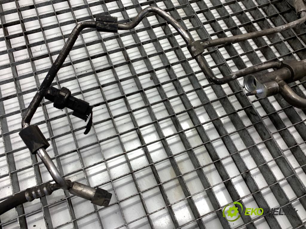 MERCEDES-BENZ KLASA GL SUV 2012 190 kW GL 350 CDI / BlueTec 4-matic (166.823, 166.824) 2987 rúrka klimatizácie  (Rúrka klimatizácie)