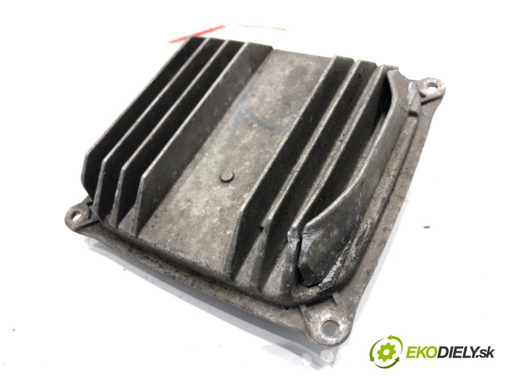 MERCEDES-BENZ KLASA GL SUV 2012 190 kW GL 350 CDI / BlueTec 4-matic (166.823, 166.824) 2987 Menič LED A1668203689