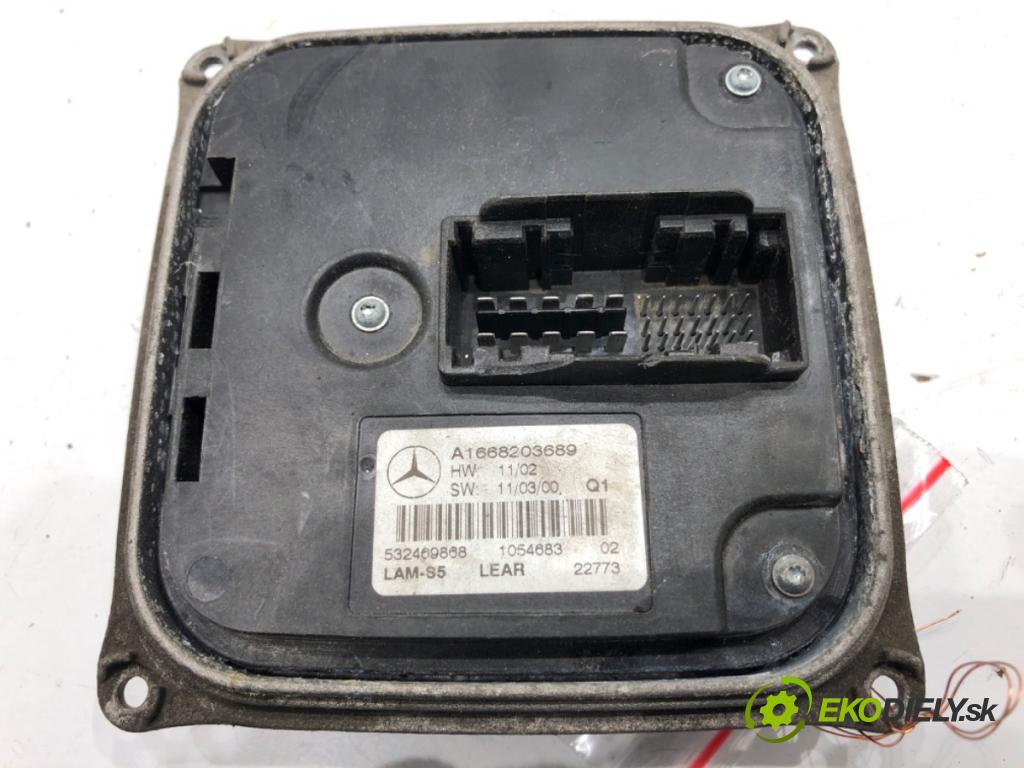 MERCEDES-BENZ KLASA GL SUV 2012 190 kW GL 350 CDI / BlueTec 4-matic (166.823, 166.824) 2987 Menič LED A1668203689