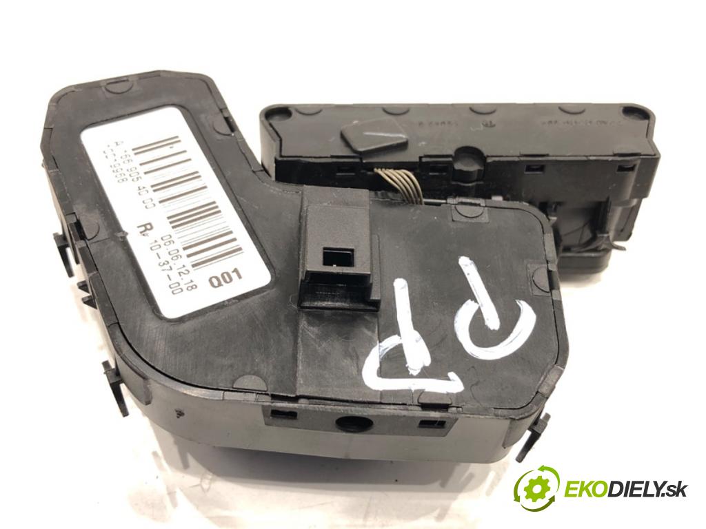 MERCEDES-BENZ KLASA GL SUV 2012 190 kW GL 350 CDI / BlueTec 4-matic (166.823, 166.824) 2987 Prepínač sedačky pravy A1669054000