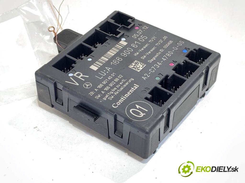 MERCEDES-BENZ KLASA GL SUV 2012 190 kW GL 350 CDI / BlueTec 4-matic (166.823, 166.824) 2987 modul dveře přední část pravý A1669006105