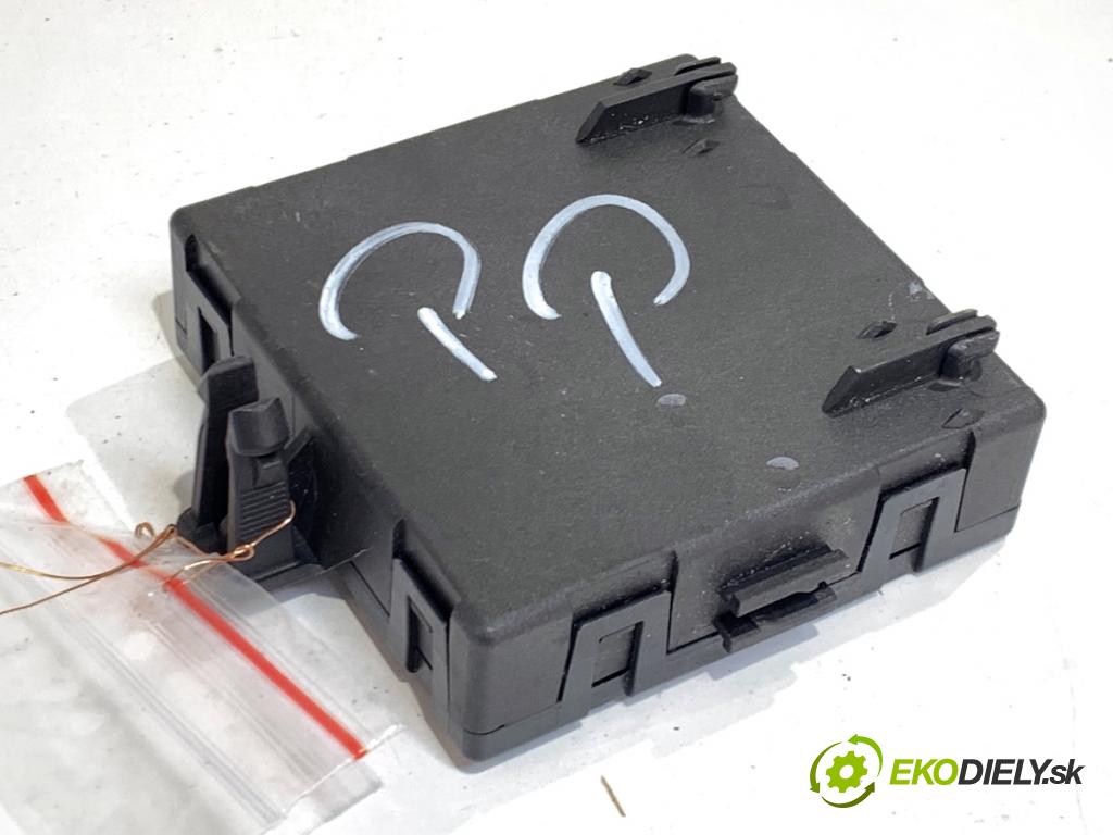 MERCEDES-BENZ KLASA GL SUV 2012 190 kW GL 350 CDI / BlueTec 4-matic (166.823, 166.824) 2987 Modul Dvere predný pravy A1669006105