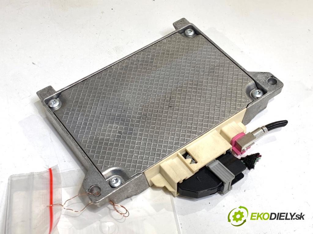 MERCEDES-BENZ KLASA GL SUV 2012 190 kW GL 350 CDI / BlueTec 4-matic (166.823, 166.824) 2987 Modul Riadiaca jednotka RADAR: DISTRONIC A0009000102