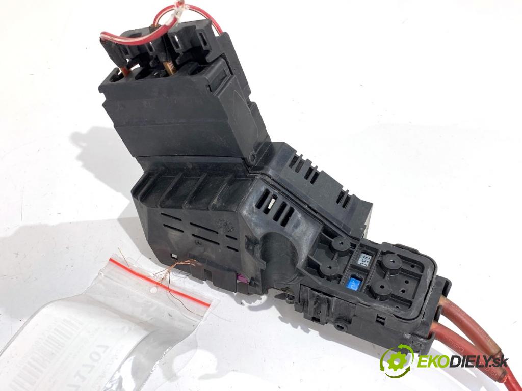 MERCEDES-BENZ KLASA GL SUV 2012 190 kW GL 350 CDI / BlueTec 4-matic (166.823, 166.824) 2987 Skrinka poistková A1665402450 (Poistková skrinka)