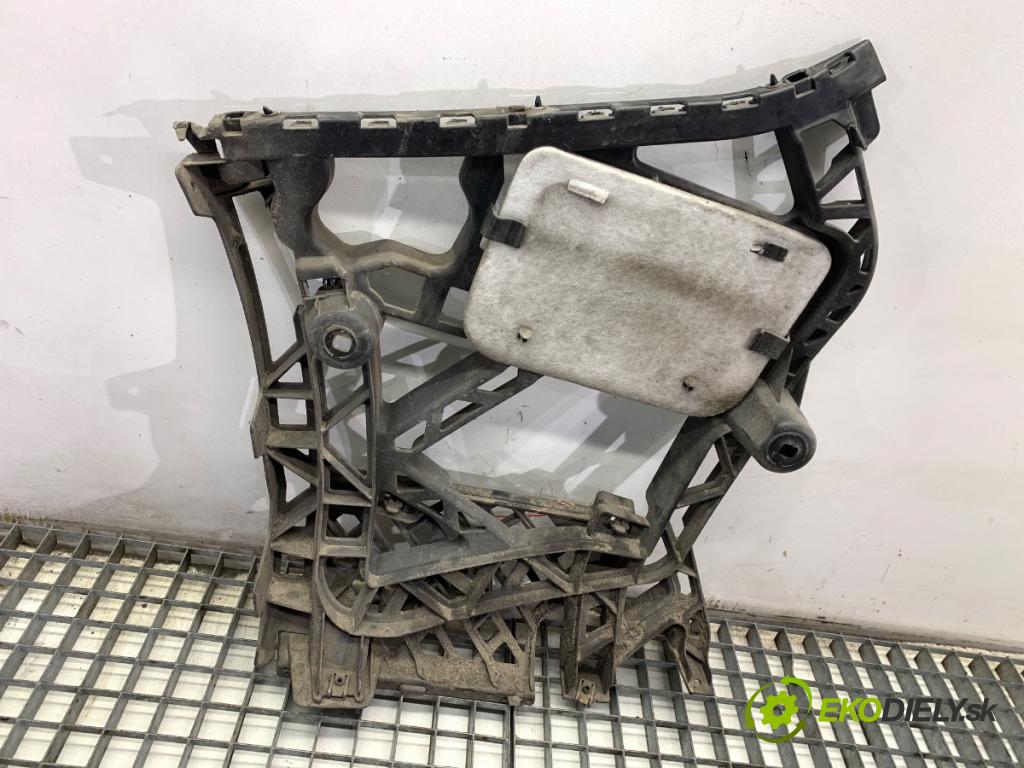 MERCEDES-BENZ KLASA GL SUV 2012 190 kW GL 350 CDI / BlueTec 4-matic (166.823, 166.824) 2987 Úchyt nárazníka pravy zad 1668800812