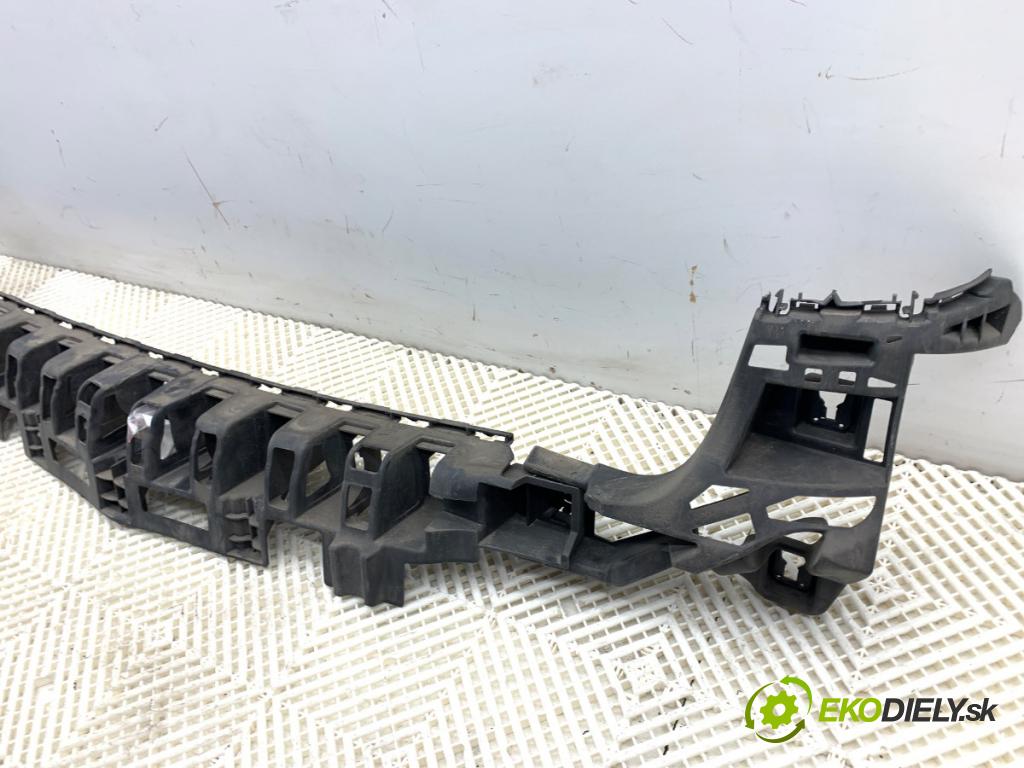 MERCEDES-BENZ KLASA GL SUV 2012 190 kW GL 350 CDI / BlueTec 4-matic (166.823, 166.824) 2987 Úchyt nárazníka zad stredový