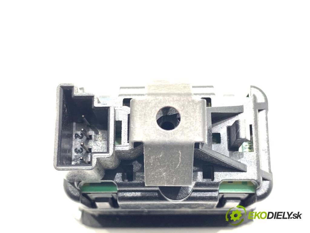 MERCEDES-BENZ KLASA GL SUV 2012 190 kW GL 350 CDI / BlueTec 4-matic (166.823, 166.824) 2987 Prepínač otvárania dverí A1668707610 (Prepínacie páčky pod volantom)