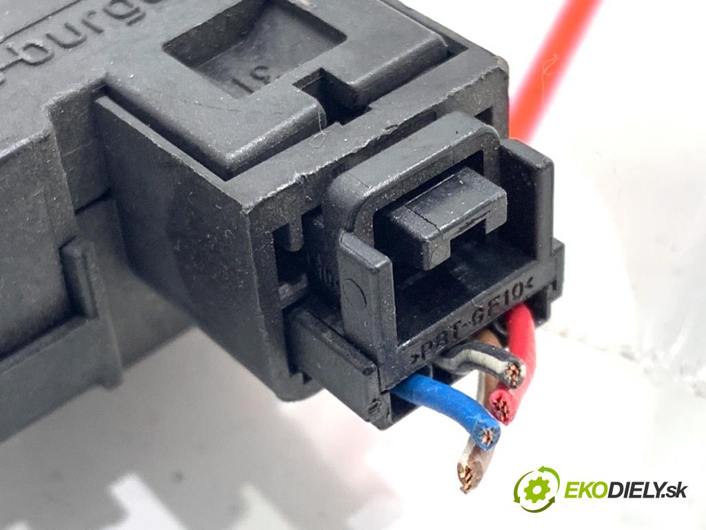 MERCEDES-BENZ KLASA GL SUV 2012 190 kW GL 350 CDI / BlueTec 4-matic (166.823, 166.824) 2987 Motor kúrenia EFB436