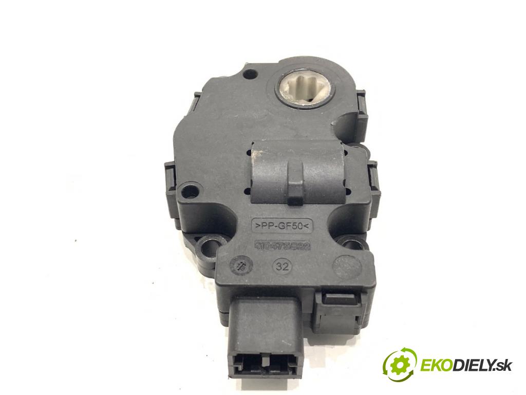 MERCEDES-BENZ KLASA GL SUV 2012 190 kW GL 350 CDI / BlueTec 4-matic (166.823, 166.824) 2987 motor topení EFB447