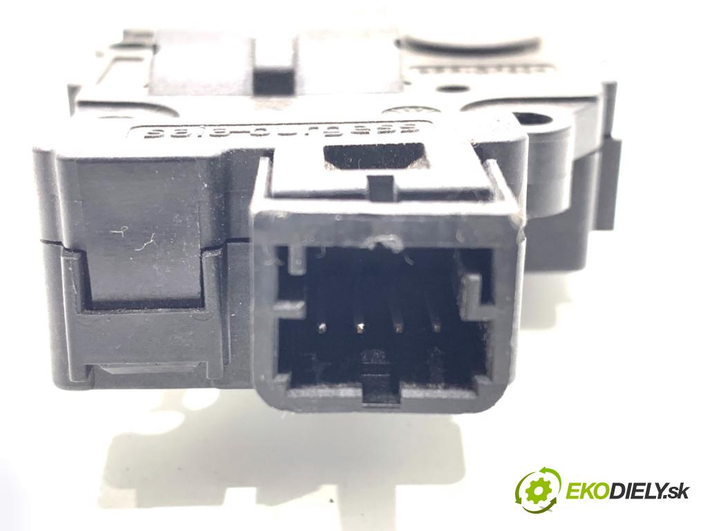 MERCEDES-BENZ KLASA GL SUV 2012 190 kW GL 350 CDI / BlueTec 4-matic (166.823, 166.824) 2987 Motor kúrenia EFB447