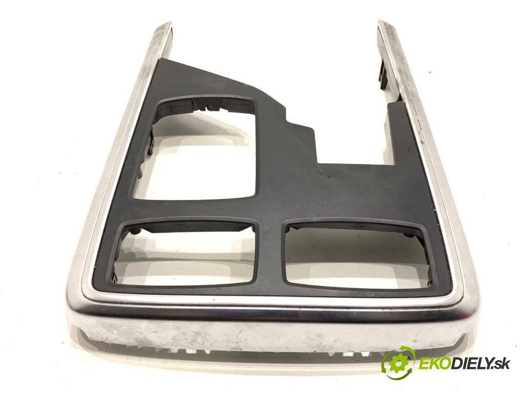 MERCEDES-BENZ KLASA GL SUV 2012 190 kW GL 350 CDI / BlueTec 4-matic (166.823, 166.824) 2987 rámeček TUNEL: A1666802817