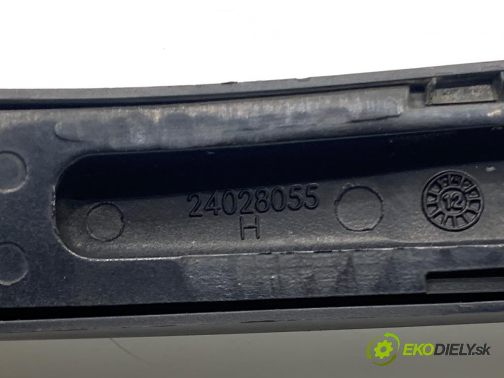 MERCEDES-BENZ KLASA GL SUV 2012 190 kW GL 350 CDI / BlueTec 4-matic (166.823, 166.824) 2987 Rameno stierače predný A1648240049