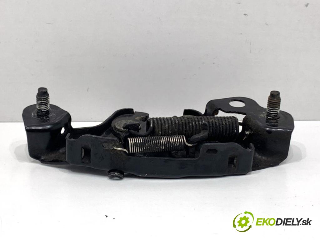 NISSAN QASHQAI J11 SUV 2014 96 kW 1.6 dCi 1598 zámok kapoty predný