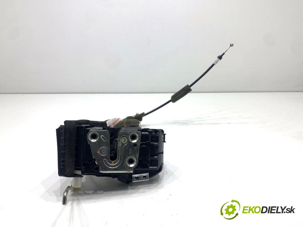 NISSAN QASHQAI J11 SUV 2014 96 kW 1.6 dCi 1598 zámok Dvere ľavy predný 