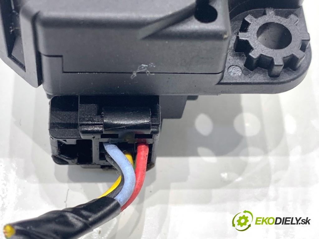 NISSAN QASHQAI J11 SUV 2014 96 kW 1.6 dCi 1598 Motor kúrenia 277T14BU1A