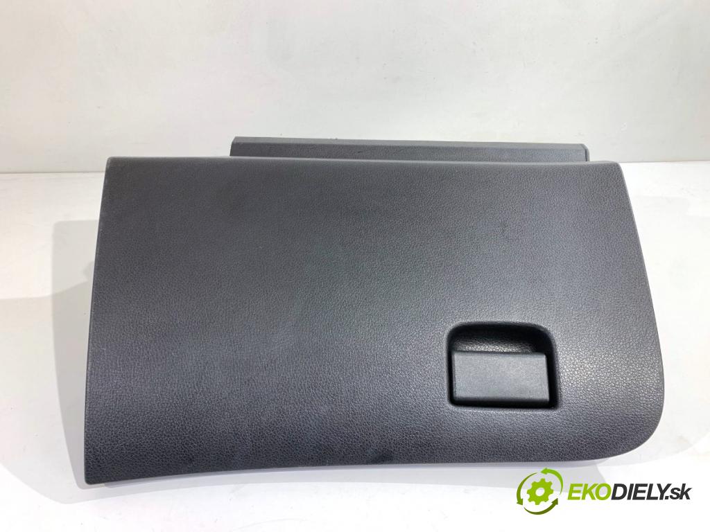 NISSAN QASHQAI J11 SUV 2014 96 kW 1.6 dCi 1598 přihrádka kastlík spolujezdce 685P34EH0A (Přihrádka (kastlík))