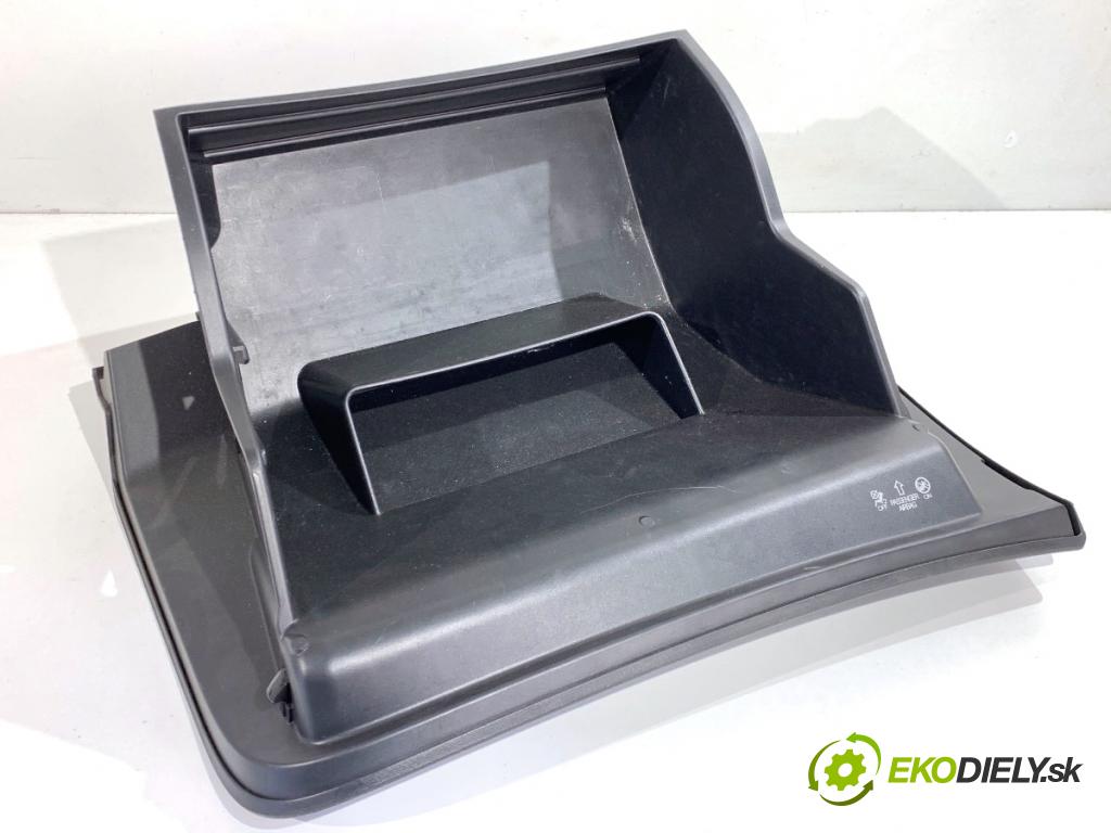 NISSAN QASHQAI J11 SUV 2014 96 kW 1.6 dCi 1598 přihrádka kastlík spolujezdce 685P34EH0A (Přihrádka (kastlík))