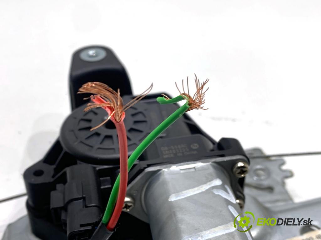 NISSAN QASHQAI J11 SUV 2014 96 kW 1.6 dCi 1598 Mechanizmus okna pravy zad 827004EA0A