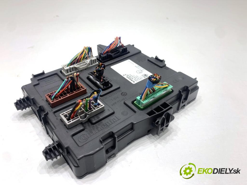 NISSAN QASHQAI J11 SUV 2014 96 kW 1.6 dCi 1598 Modul BSI 284B14CB3B (Poistková skrinka)