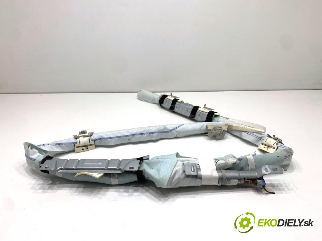 NISSAN QASHQAI J11 SUV 2014 96 kW 1.6 dCi 1598 stropní pravý