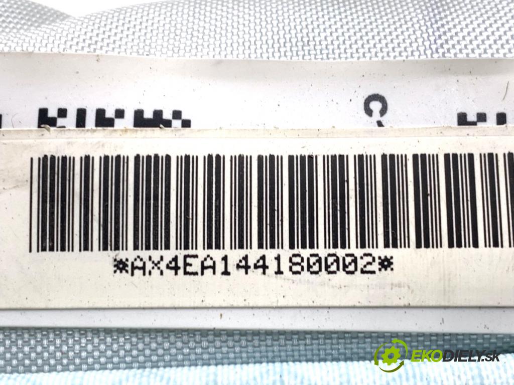 NISSAN QASHQAI J11 SUV 2014 96 kW 1.6 dCi 1598 stropní pravý