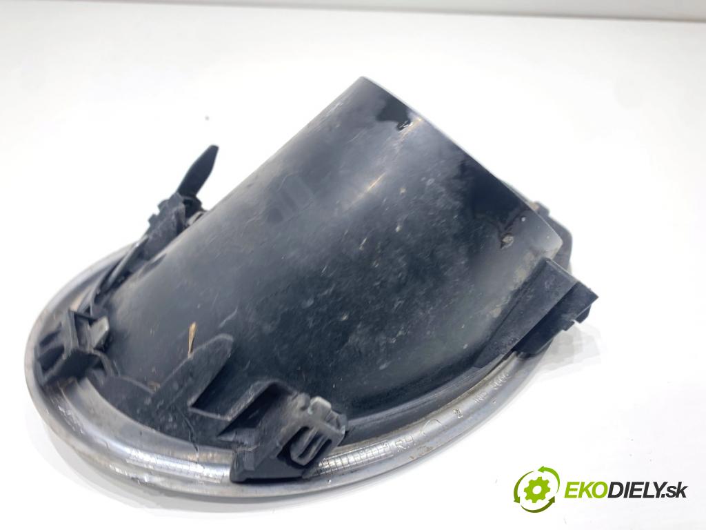 NISSAN QASHQAI J11 SUV 2014 96 kW 1.6 dCi 1598 Mriežky nárazníka pravy predný 622564EA0C