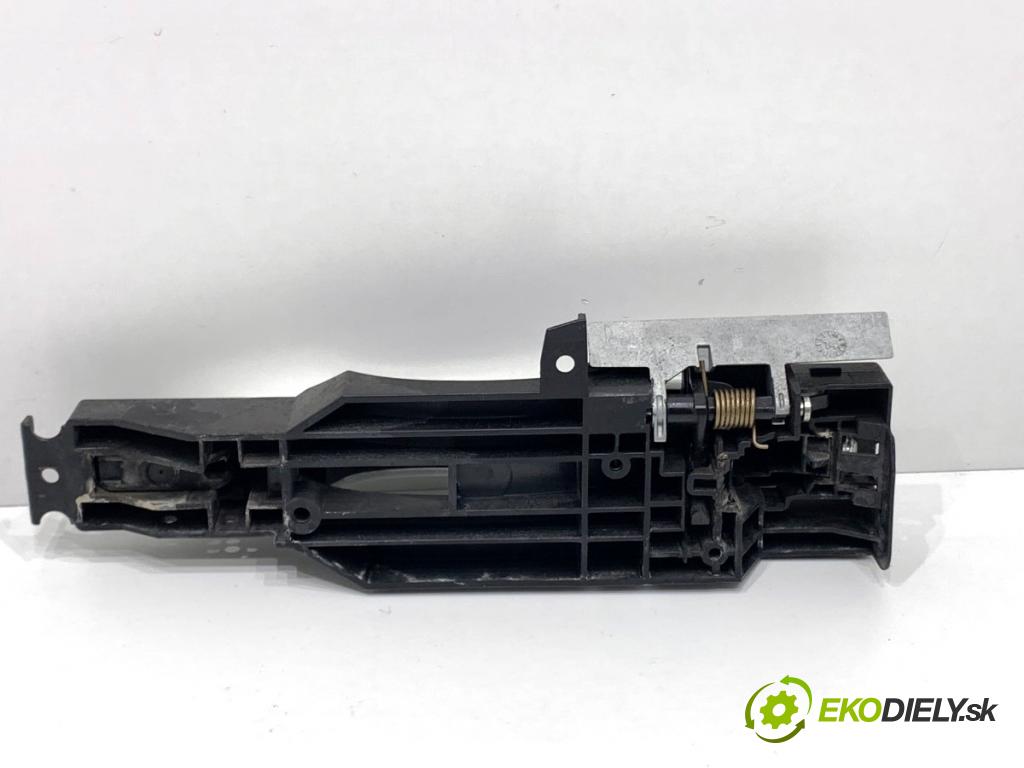 NISSAN QASHQAI J11 SUV 2014 96 kW 1.6 dCi 1598 klika vnejší pravý přední část