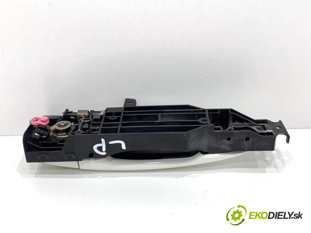 NISSAN QASHQAI J11 SUV 2014 96 kW 1.6 dCi 1598 Kľučka vonkajšia ľavy predný