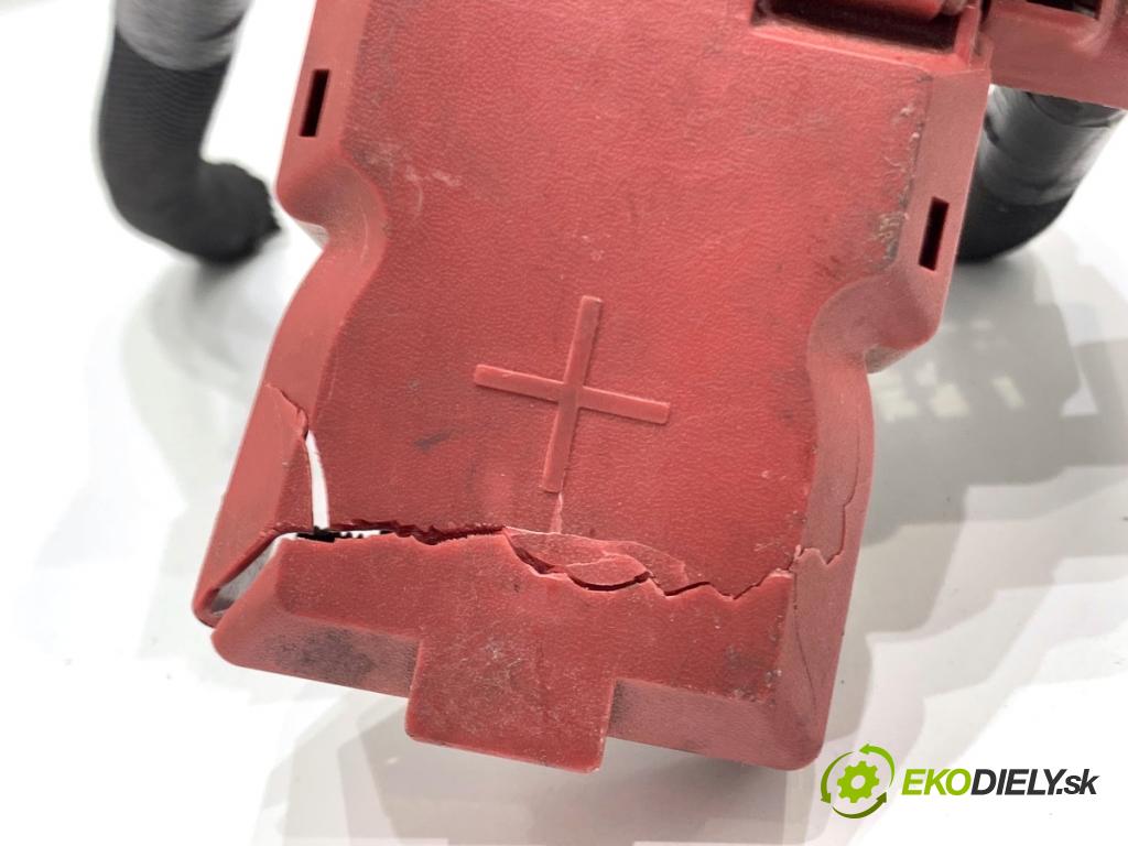 NISSAN QASHQAI J11 SUV 2014 96 kW 1.6 dCi 1598 svorka plus