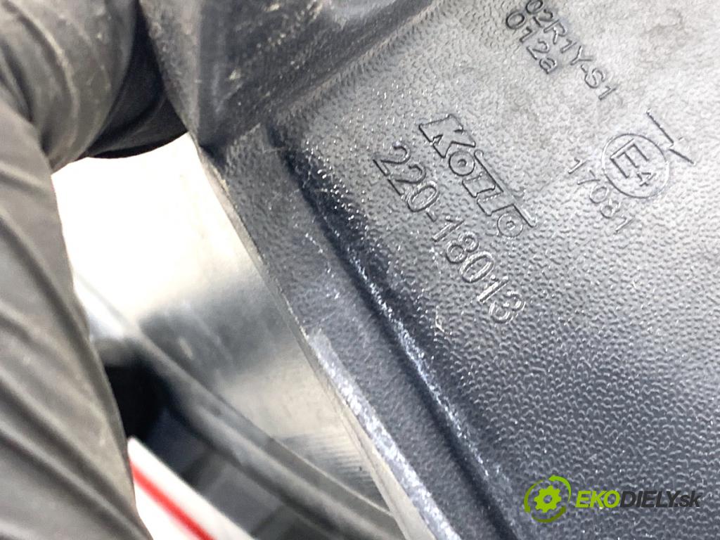 NISSAN QASHQAI J11 SUV 2014 96 kW 1.6 dCi 1598 Svetlo pravy zad 220-18013