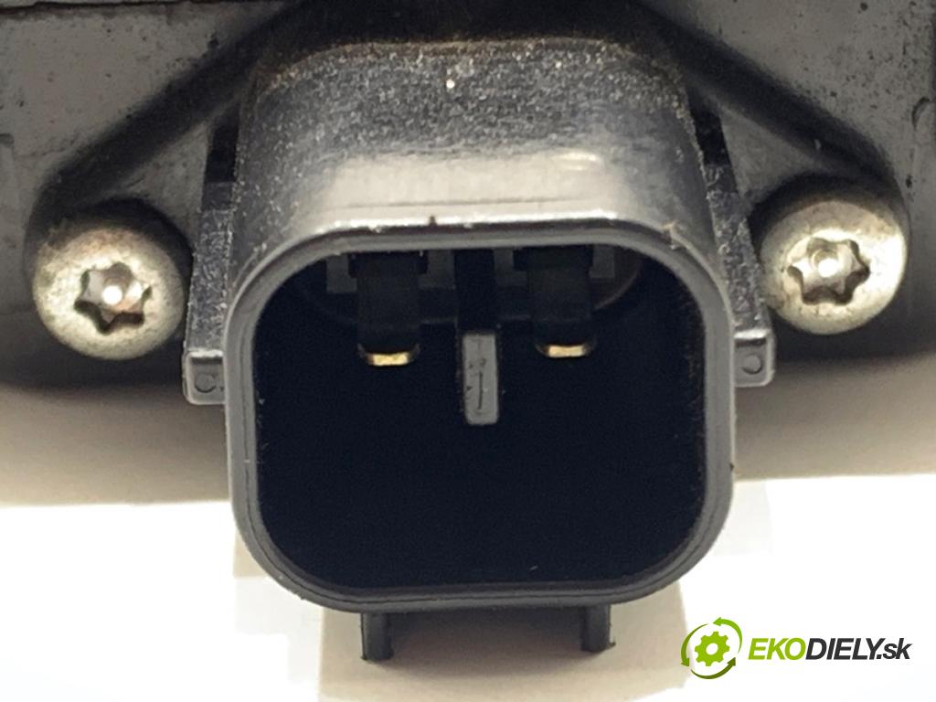 HONDA CR-V III SUV 2009 103 kW 2.2 i-CTDi 4WD (RE6) 2204 Menič XENON LBHE03L (Riadiaca jednotka xenónu)