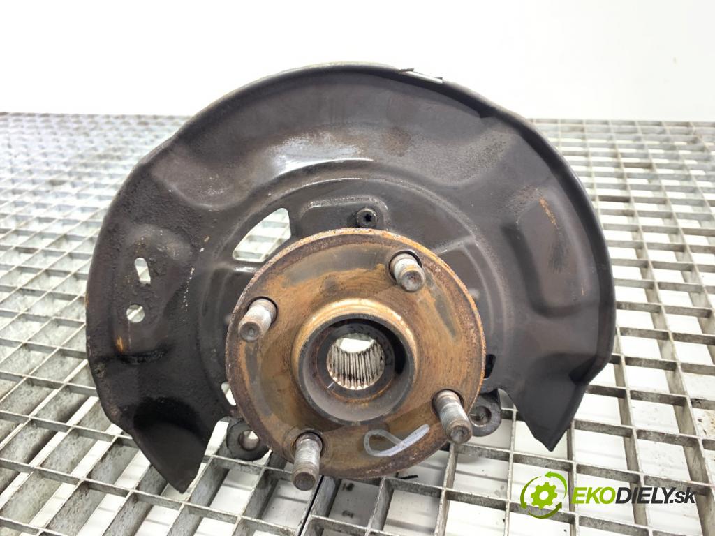 TOYOTA YARIS III liftback 2019 82 kW 1.5 (NSP131_) 1496 náboj pravy predný 