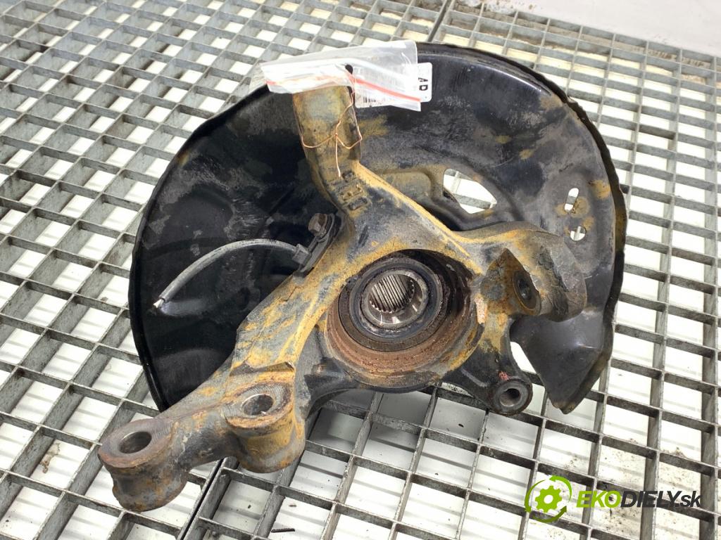 TOYOTA YARIS III liftback 2019 82 kW 1.5 (NSP131_) 1496 náboj pravy predný