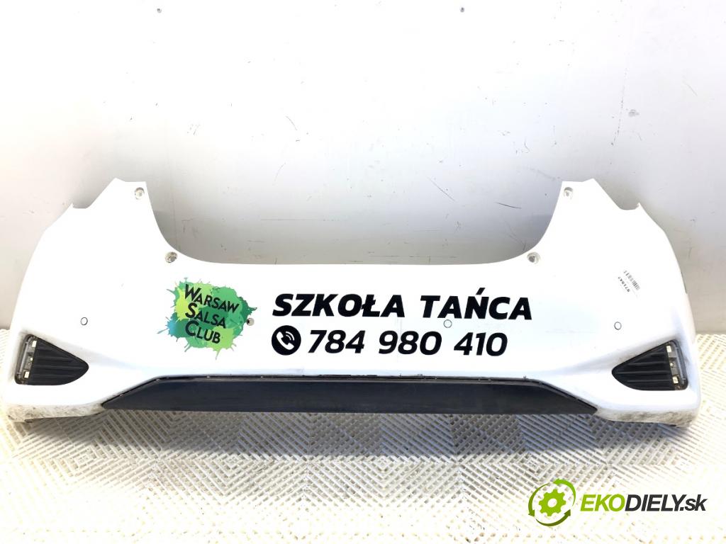 TOYOTA YARIS III liftback 2019 82 kW 1.5 (NSP131_) 1496 Nárazník zad  (Kľučka dverí ostatné)
