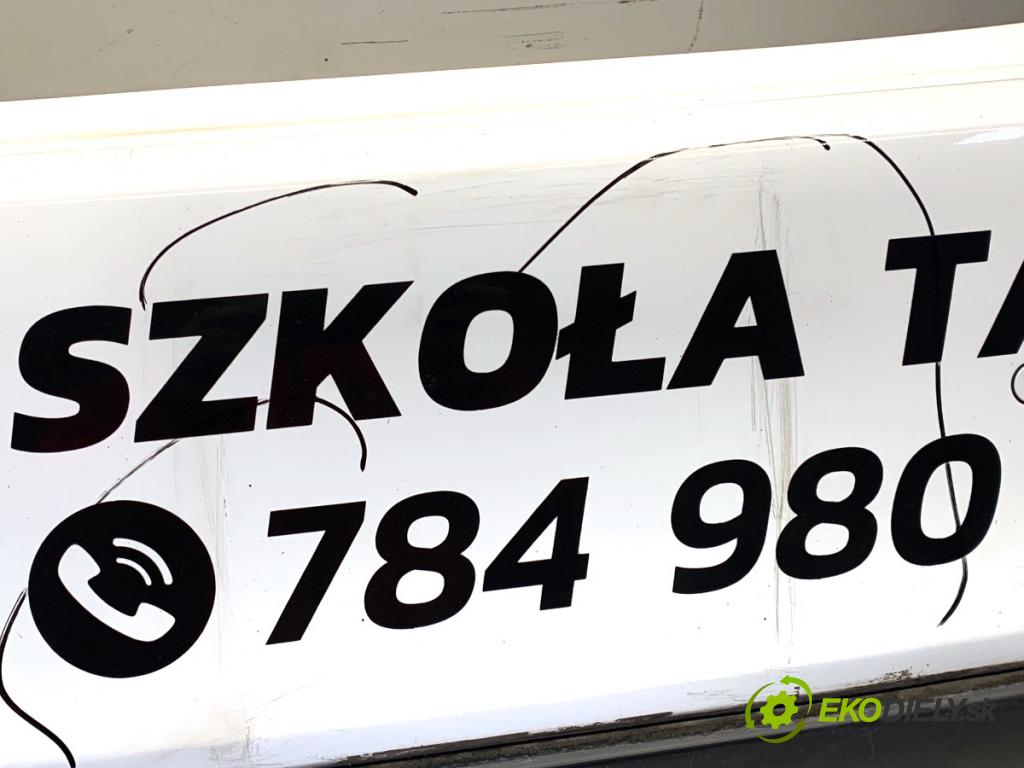 TOYOTA YARIS III liftback 2019 82 kW 1.5 (NSP131_) 1496 Nárazník zad  (Kľučka dverí ostatné)